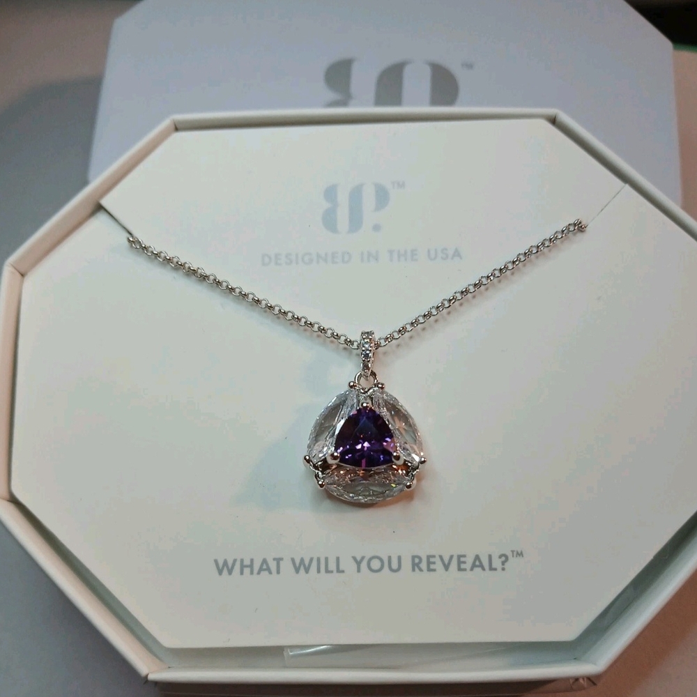 Glamorous Bomb Party Necklace with Purple Gemstone